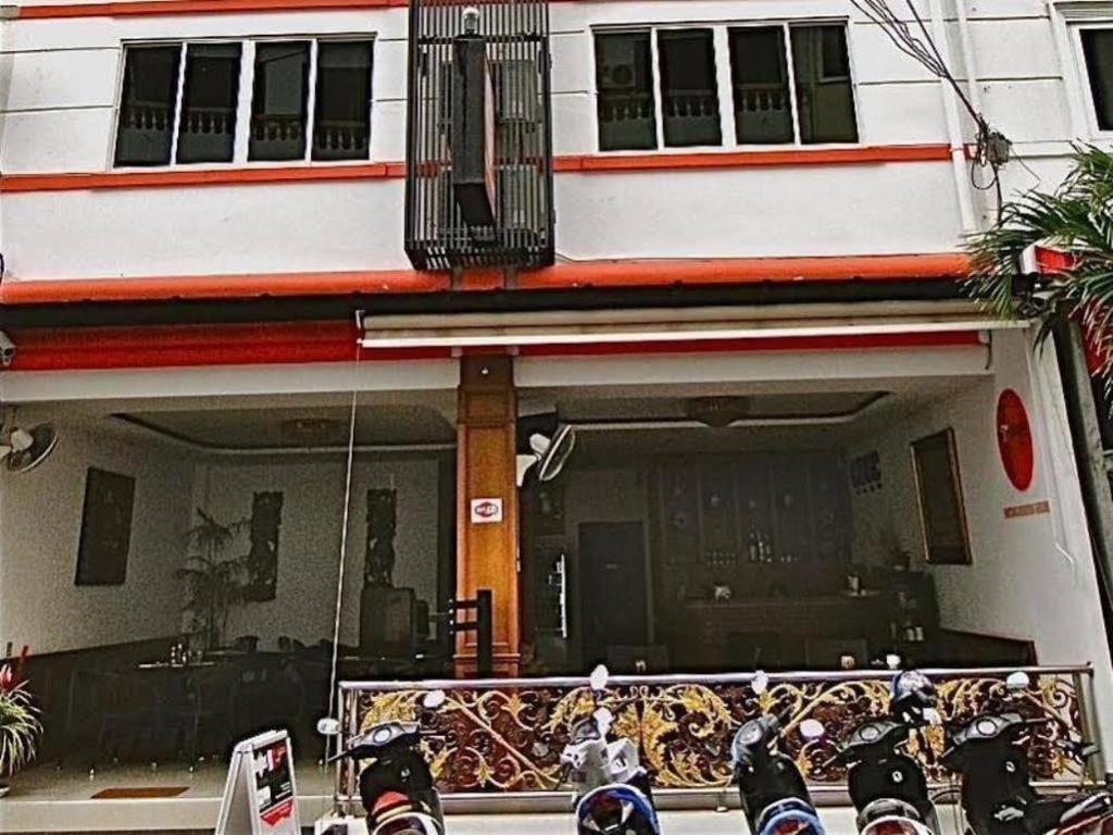 Hotel Station House Patong