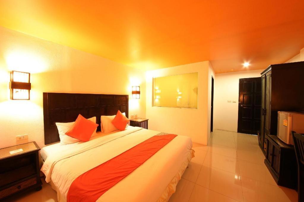 Station House Hotel Patong